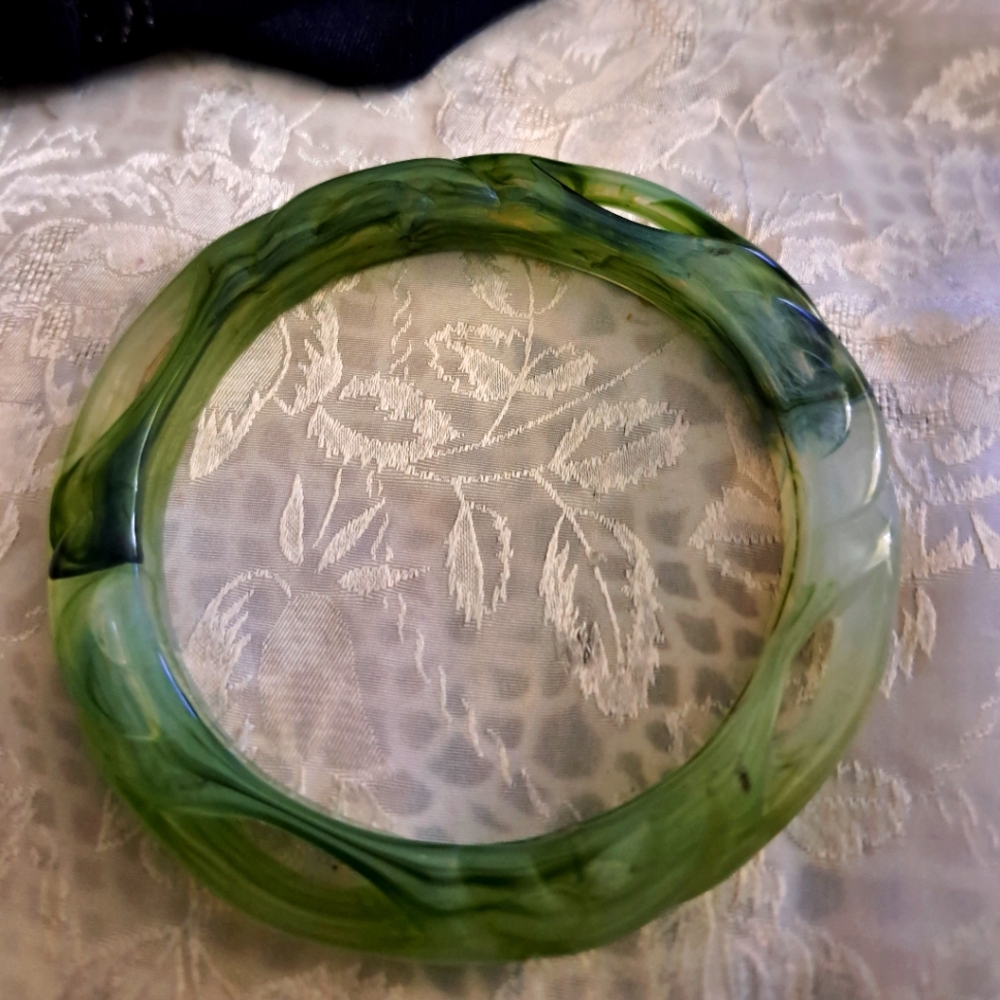Green Geometric Jade Bracelet
